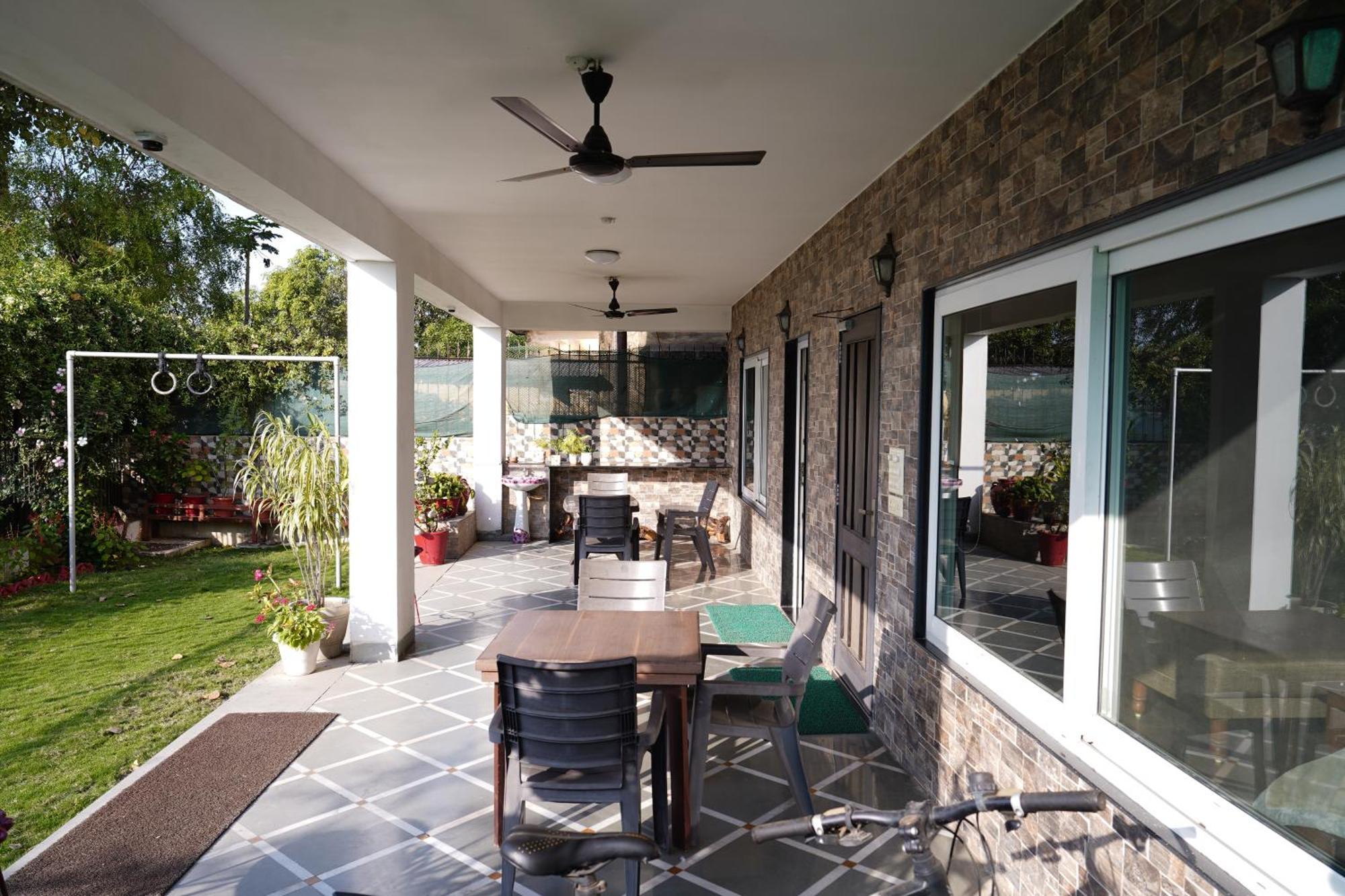 Lago Villa Bhopal Exteriör bild