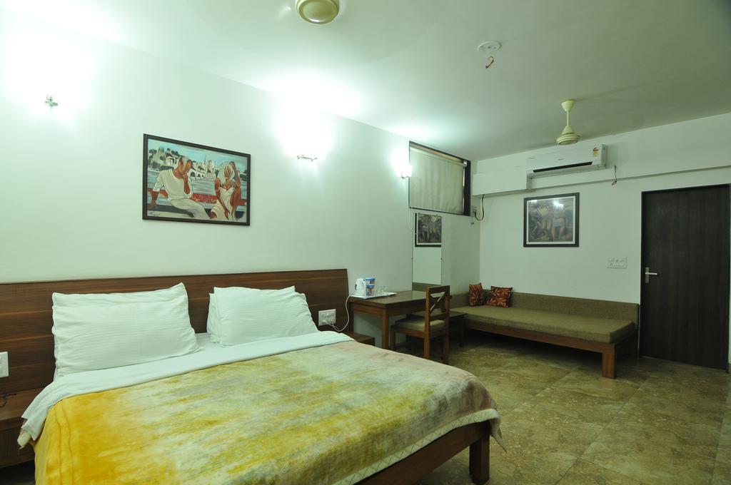 Lago Villa Bhopal Exteriör bild